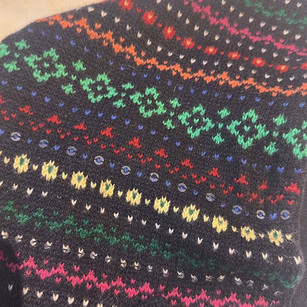 Colorful Patterned Scarf with sequence. - Picture 5 of 5